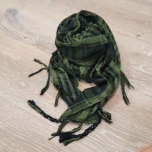 Black and green scarf